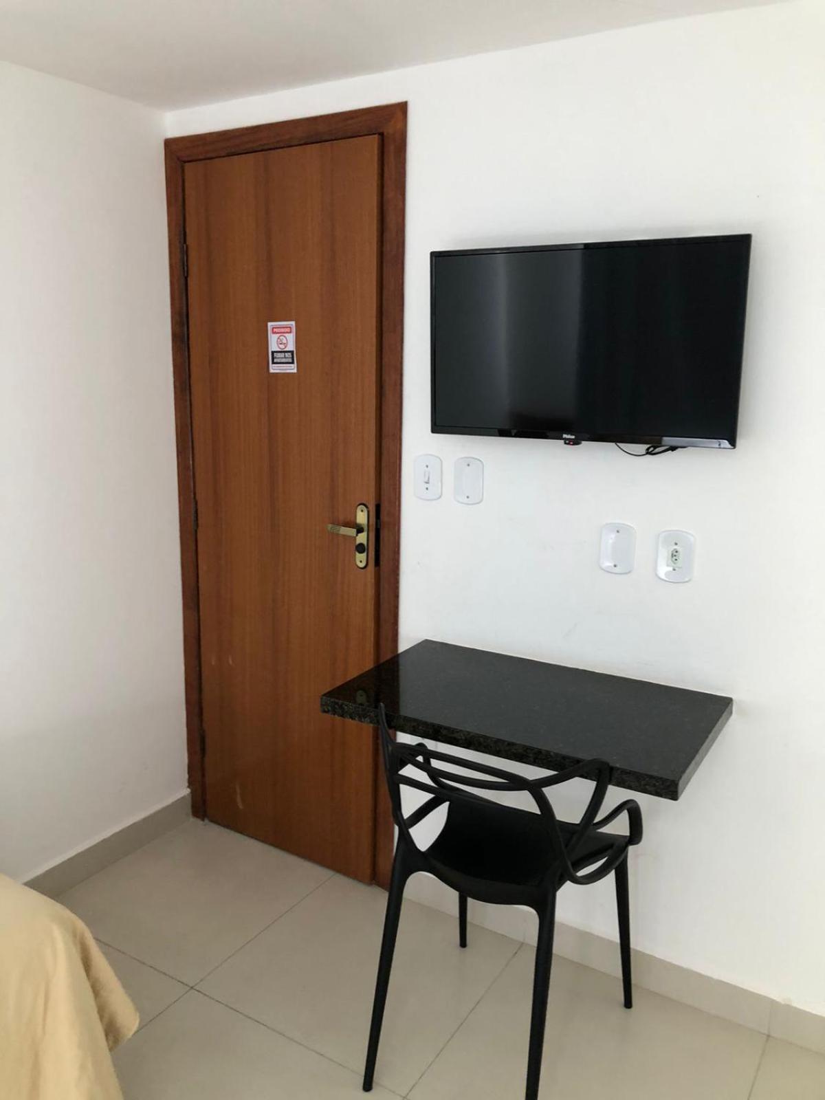 Hotel Oitis Governador Valadares Kültér fotó
